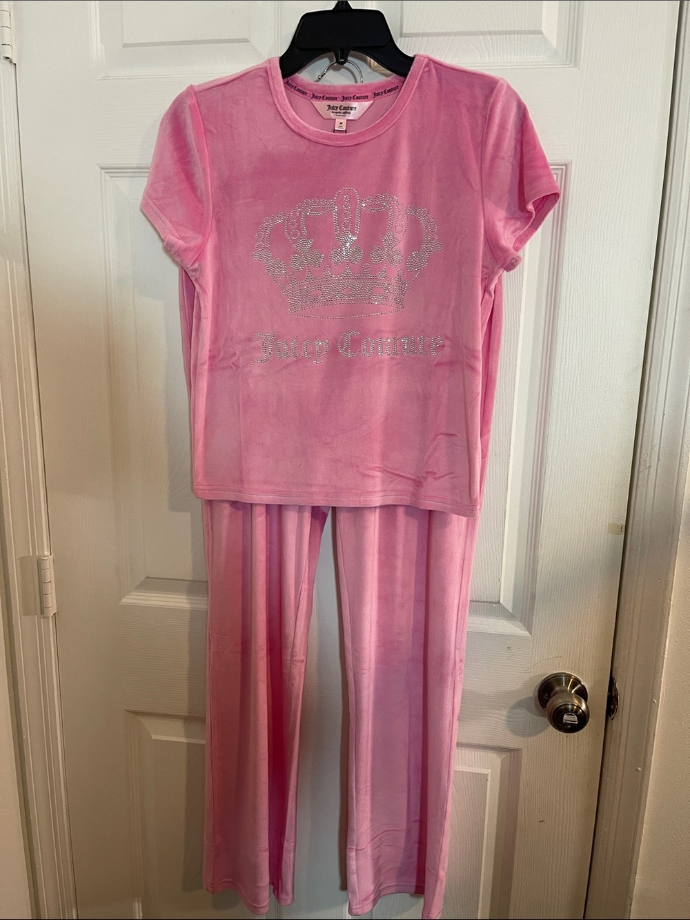 Two-piece Juicy Couture pajama set